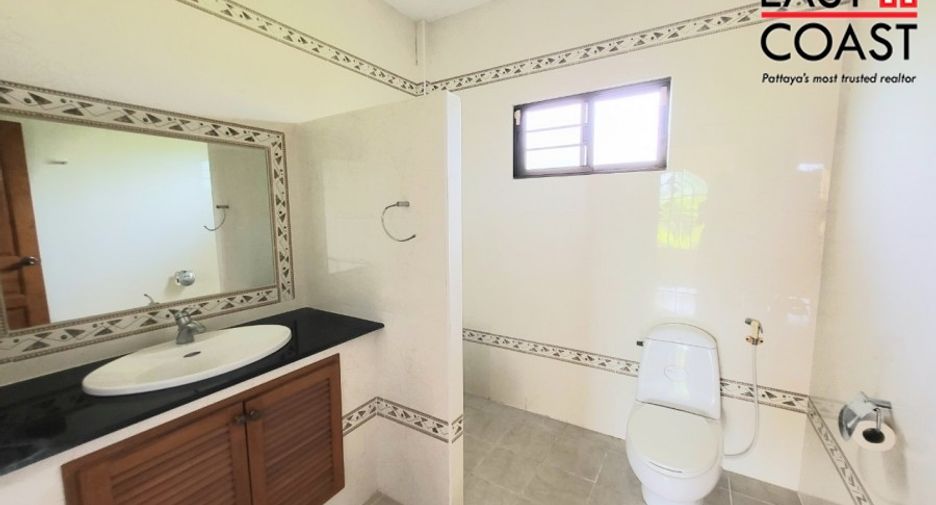 For rent 3 bedrooms house in East Pattaya, Pattaya