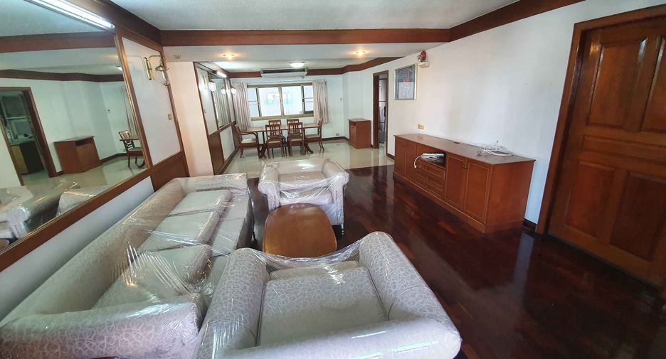 Wohnung zur Miete mit 3 Zimmer in Watthana, Bangkok