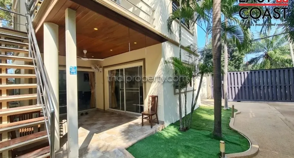 For rent 3 bedrooms house in Bang Lamung, Chonburi