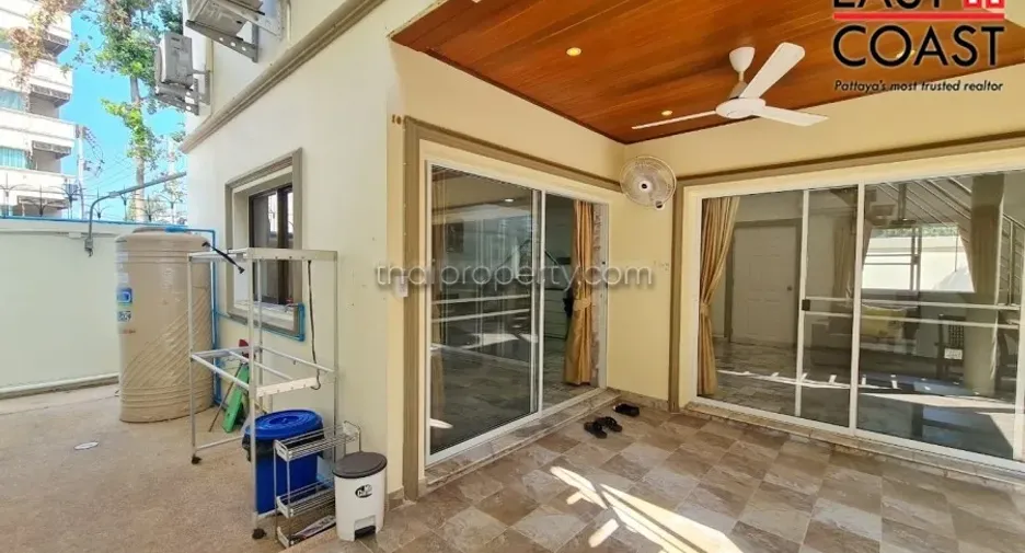 For rent 3 bedrooms house in Bang Lamung, Chonburi