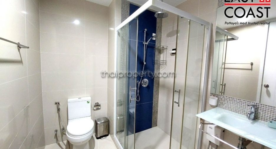 For rent 3 bedrooms condo in Central Pattaya, Pattaya