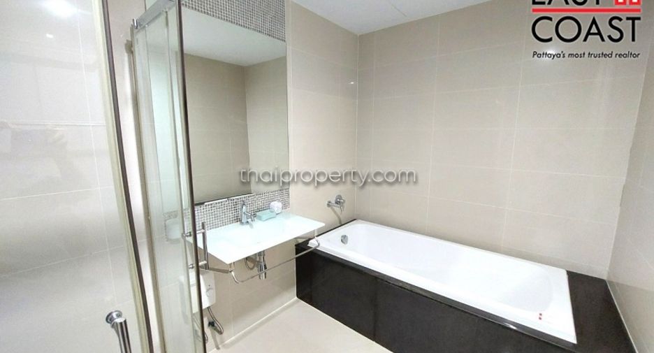 For rent 3 bedrooms condo in Central Pattaya, Pattaya