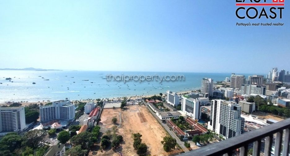 For rent 3 bedrooms condo in Central Pattaya, Pattaya