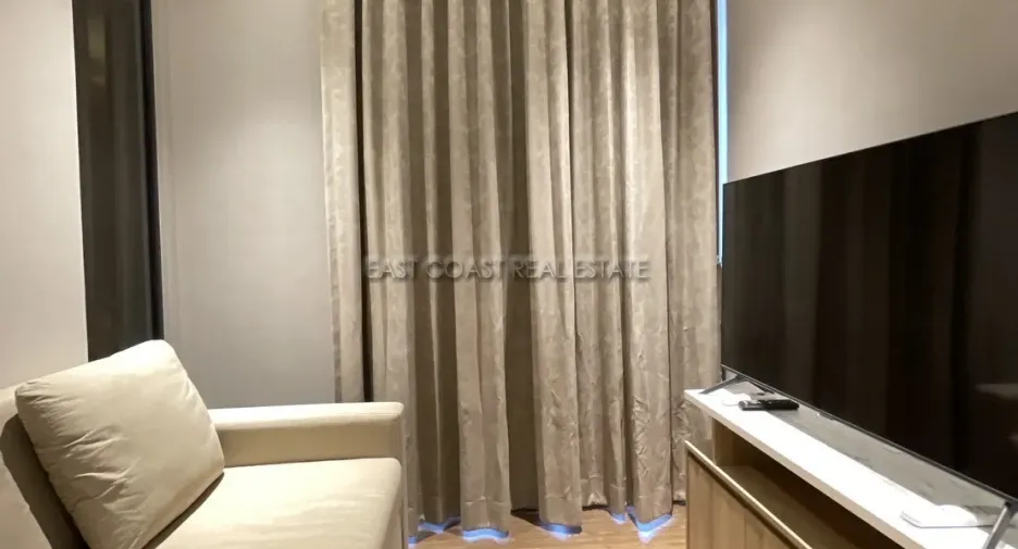 For rent 2 bedrooms condo in Bang Lamung, Chonburi