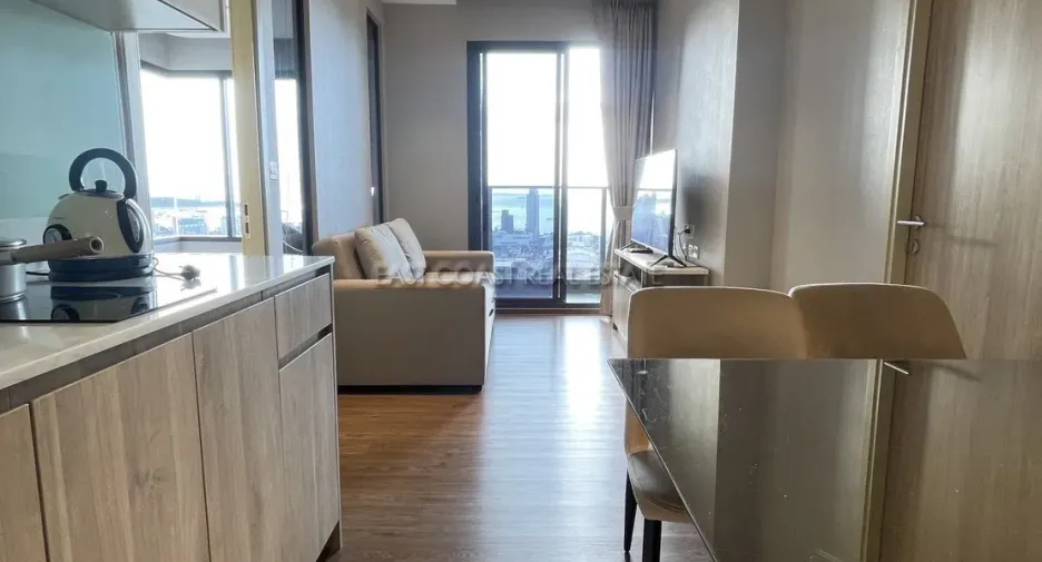 For rent 2 bedrooms condo in Bang Lamung, Chonburi
