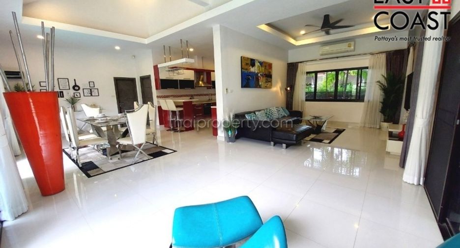 For rent 2 bedrooms house in Huay Yai, Pattaya