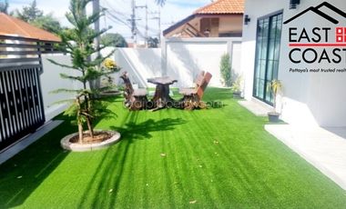 Casa en alquiler de 3 habitaciones en Jomtien, Pattaya
