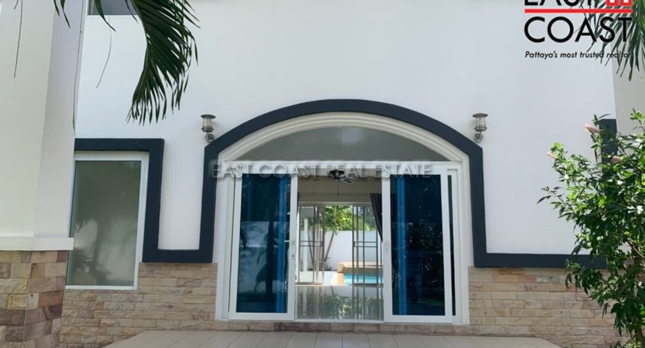 For rent 4 bedrooms house in East Pattaya, Pattaya
