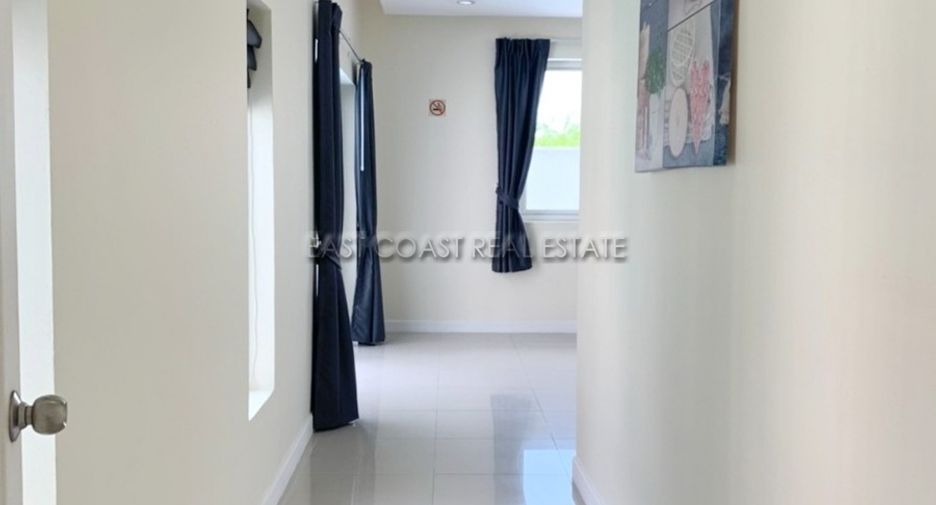 For rent 4 bedrooms house in East Pattaya, Pattaya