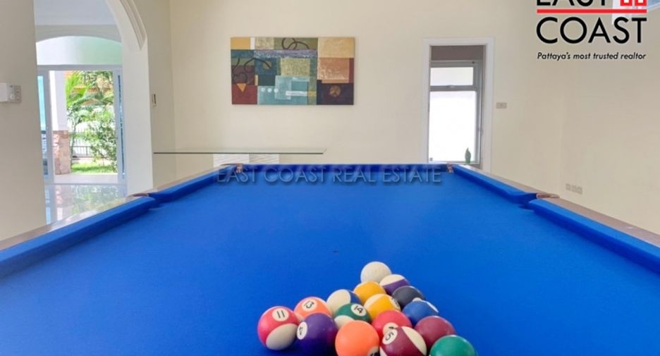 For rent 4 bedrooms house in East Pattaya, Pattaya