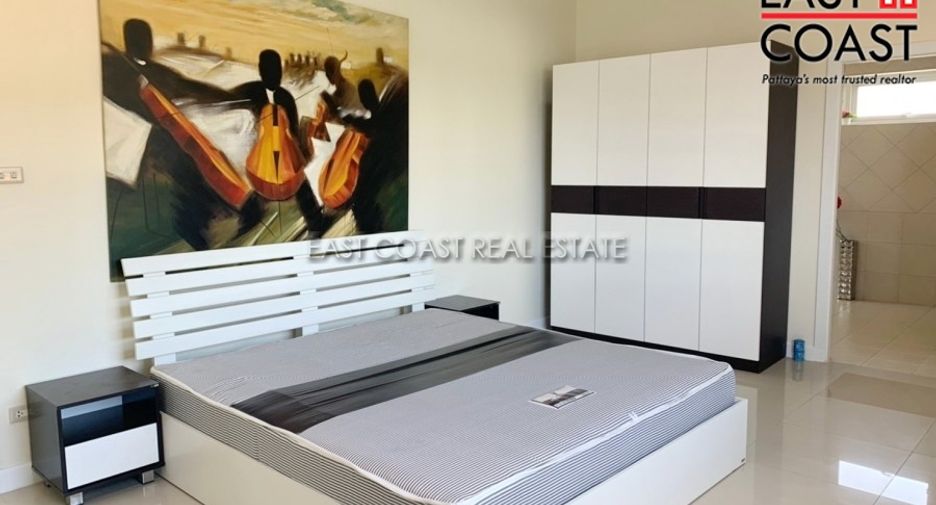 For rent 4 bedrooms house in East Pattaya, Pattaya
