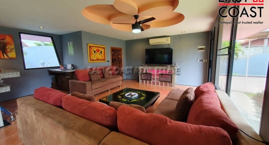 For rent 3 bedrooms house in East Pattaya, Pattaya