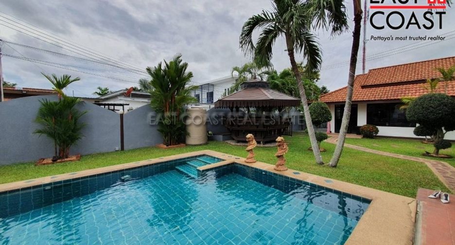 For rent 3 bedrooms house in East Pattaya, Pattaya