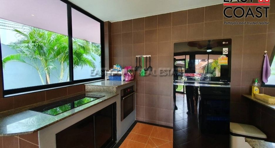 For rent 3 bedrooms house in East Pattaya, Pattaya