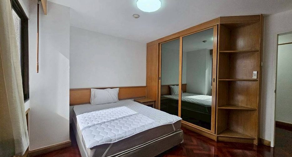 For rent 3 ベッドルーム condo in Watthana, Bangkok