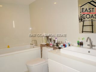 For rent 2 bedrooms condo in Bang Lamung, Chonburi
