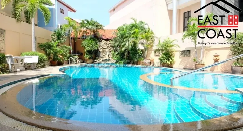 For rent 2 bedrooms condo in Bang Lamung, Chonburi