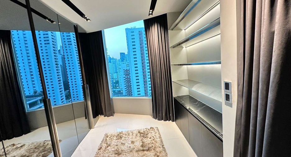 Wohnung zur Miete und zum Kauf mit 3 Zimmer in Watthana, Bangkok