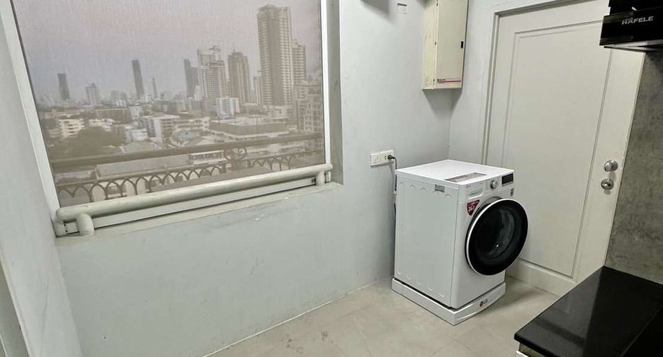 Wohnung zur Miete und zum Kauf mit 3 Zimmer in Watthana, Bangkok