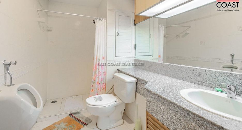 For rent 3 bedrooms condo in Sattahip, Chonburi