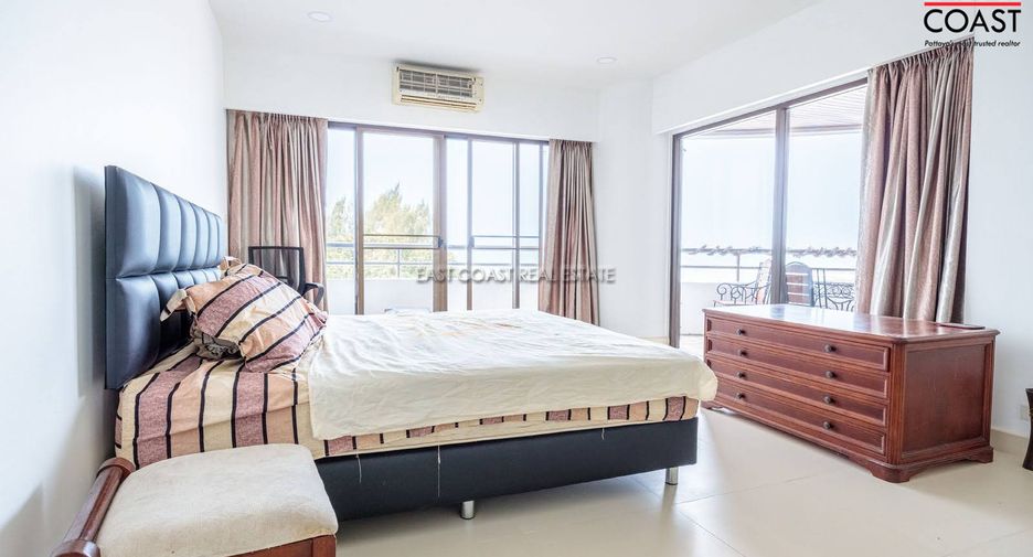 For rent 3 bedrooms condo in Sattahip, Chonburi