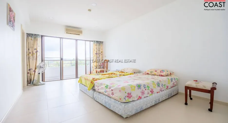 Аренда 3 спальни кондо в Na Jomtien, Паттайя