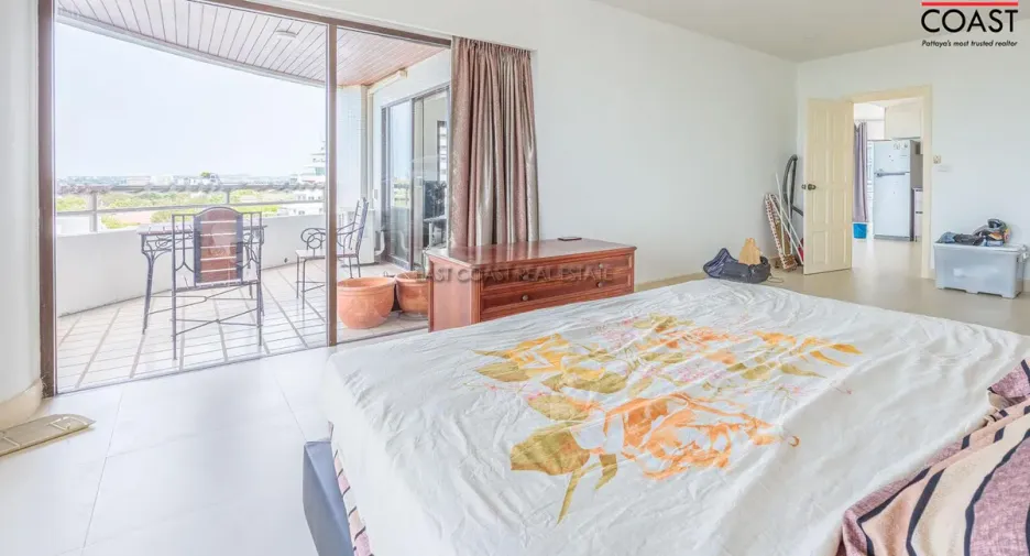 Аренда 3 спальни кондо в Na Jomtien, Паттайя
