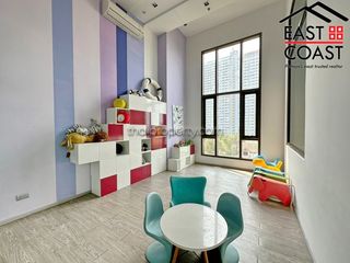 For rent 2 bedrooms condo in Bang Lamung, Chonburi