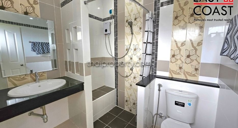 For rent 3 bedrooms house in East Pattaya, Pattaya