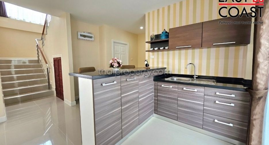 For rent 3 bedrooms house in East Pattaya, Pattaya