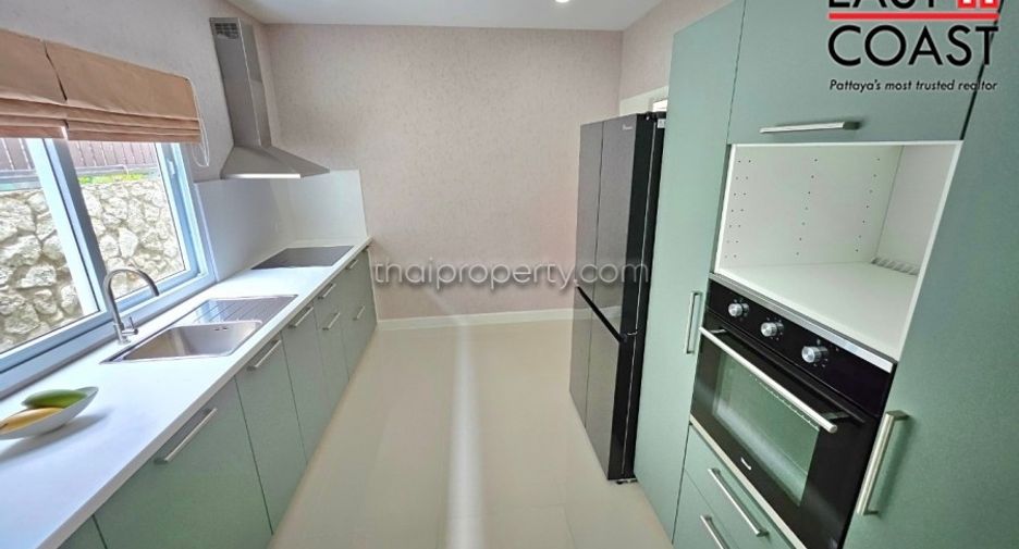 For rent 3 bedrooms house in East Pattaya, Pattaya