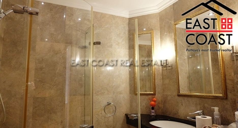 For rent 2 bedrooms condo in North Pattaya, Pattaya