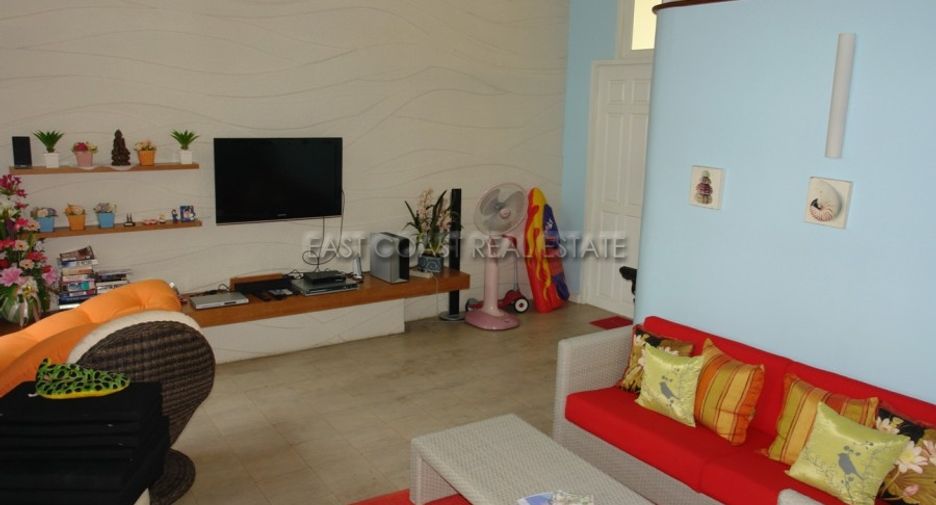 Casa en alquiler de 3 habitaciones en Sattahip, Chonburi