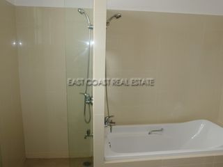 For rent 3 bedrooms house in Na Jomtien, Pattaya