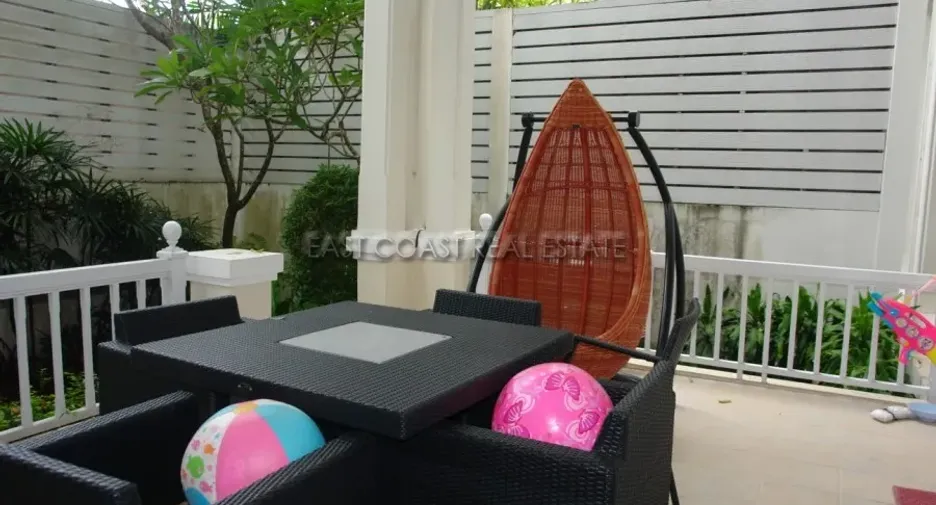 For rent 3 bedrooms house in Na Jomtien, Pattaya