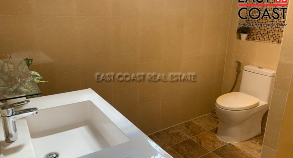 For rent 4 bedrooms house in East Pattaya, Pattaya