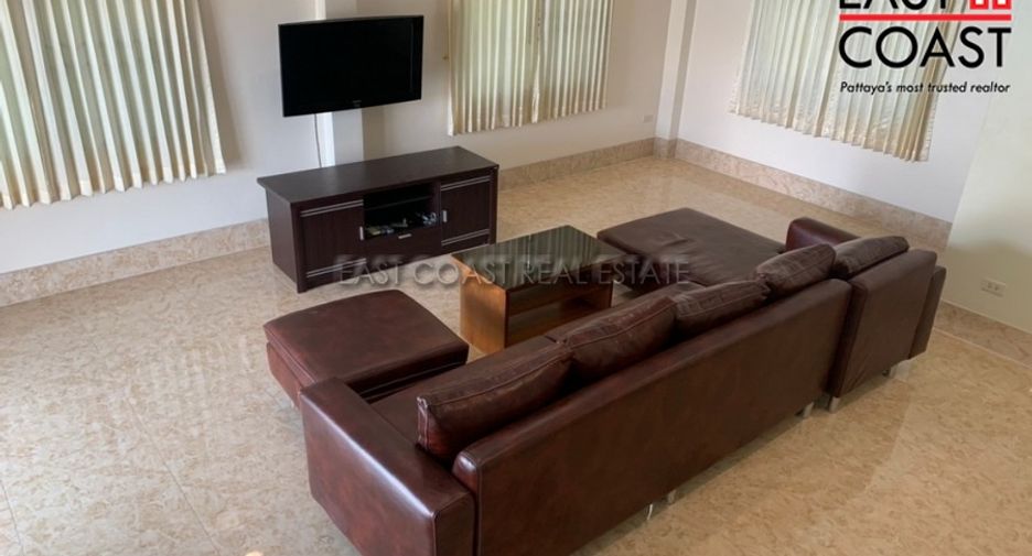 For rent 4 bedrooms house in East Pattaya, Pattaya