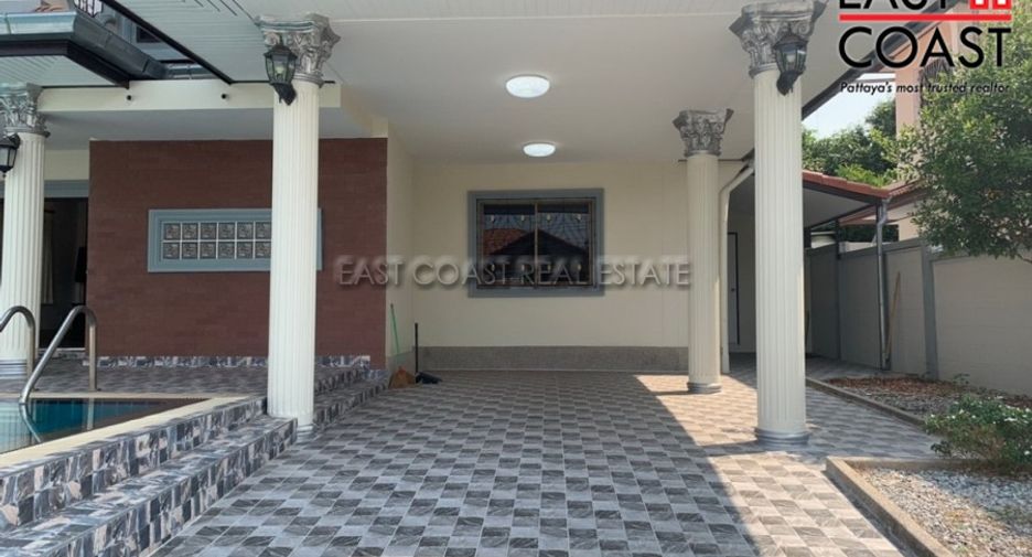 For rent 4 bedrooms house in East Pattaya, Pattaya
