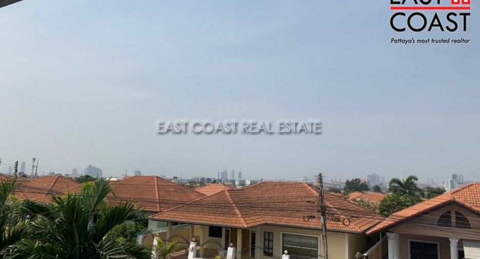 For rent 4 bedrooms house in East Pattaya, Pattaya