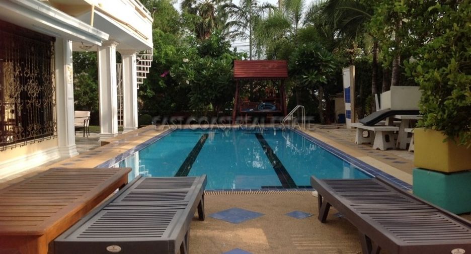 Casa en alquiler de 3 habitaciones en East Pattaya, Pattaya