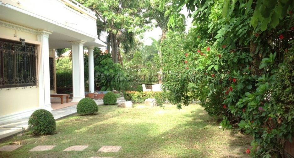Casa en alquiler de 3 habitaciones en East Pattaya, Pattaya