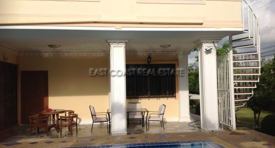 Casa en alquiler de 3 habitaciones en East Pattaya, Pattaya