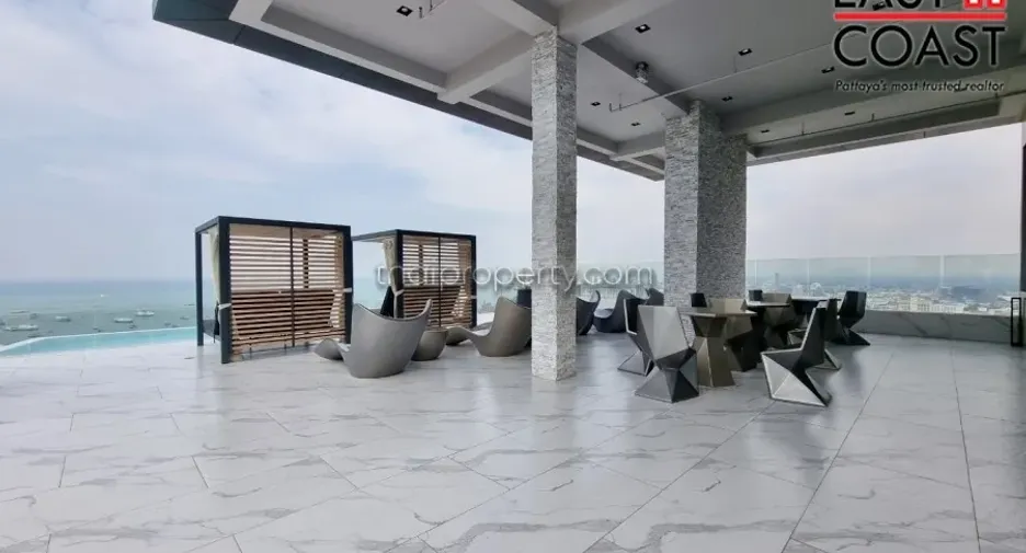 For rent 2 bedrooms condo in Bang Lamung, Chonburi