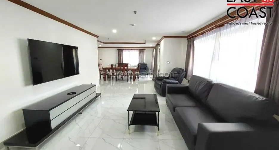 For rent 2 bedrooms condo in Bang Lamung, Chonburi