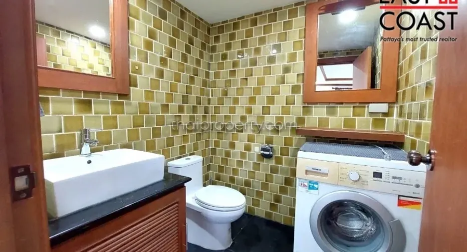 For rent 2 bedrooms condo in Bang Lamung, Chonburi