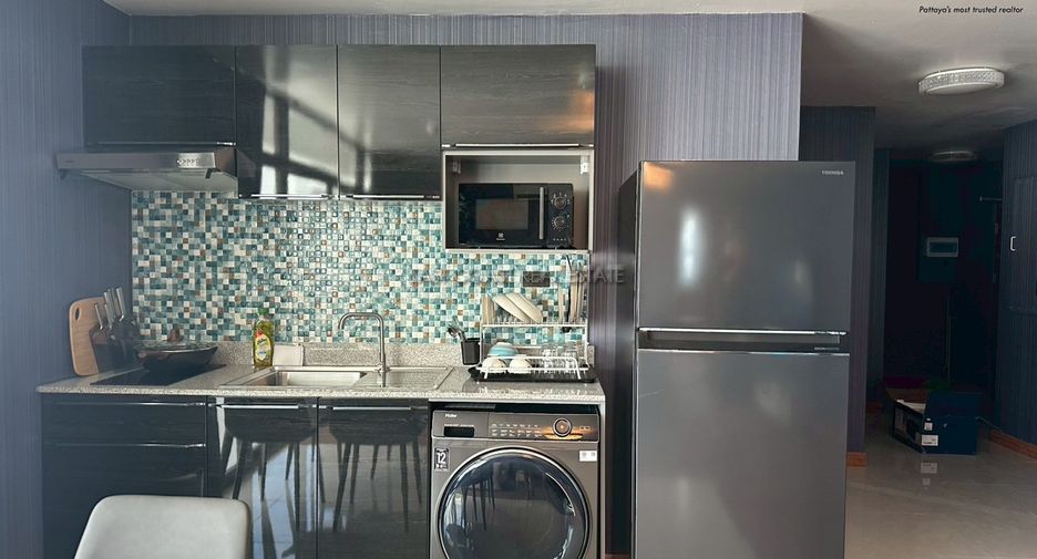 Condo en alquiler de 2 habitaciones en Pratumnak, Pattaya