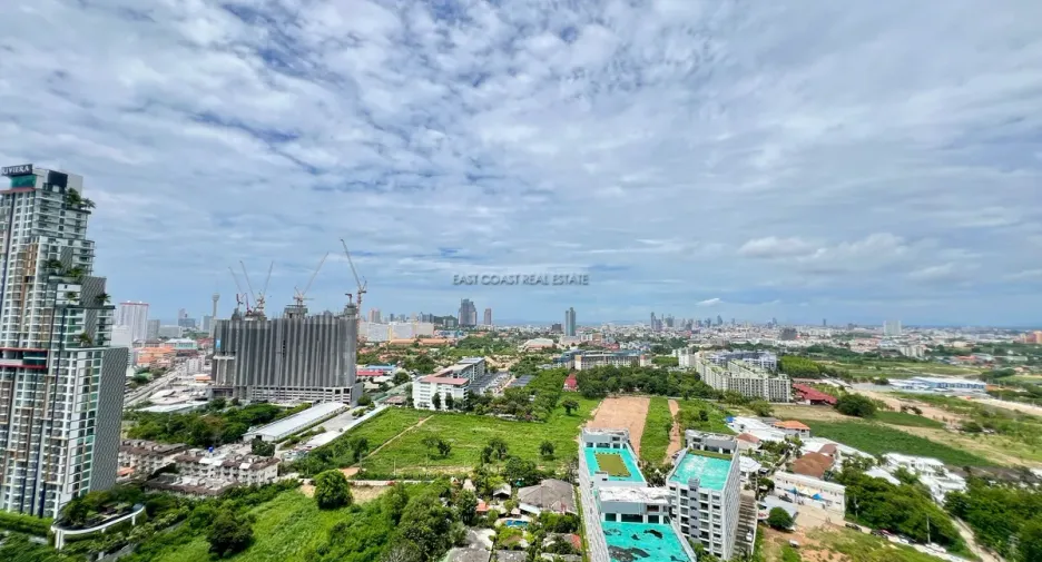 For rent 2 bedrooms condo in Jomtien, Pattaya