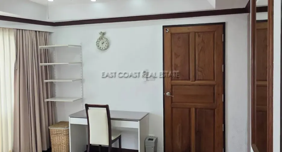 For rent 2 bedrooms condo in Bang Lamung, Chonburi