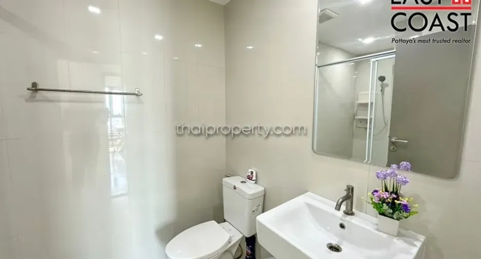 For rent 2 bedrooms condo in Bang Lamung, Chonburi