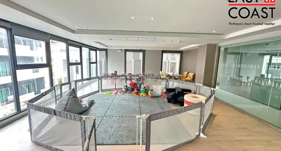 For rent 2 bedrooms condo in Bang Lamung, Chonburi